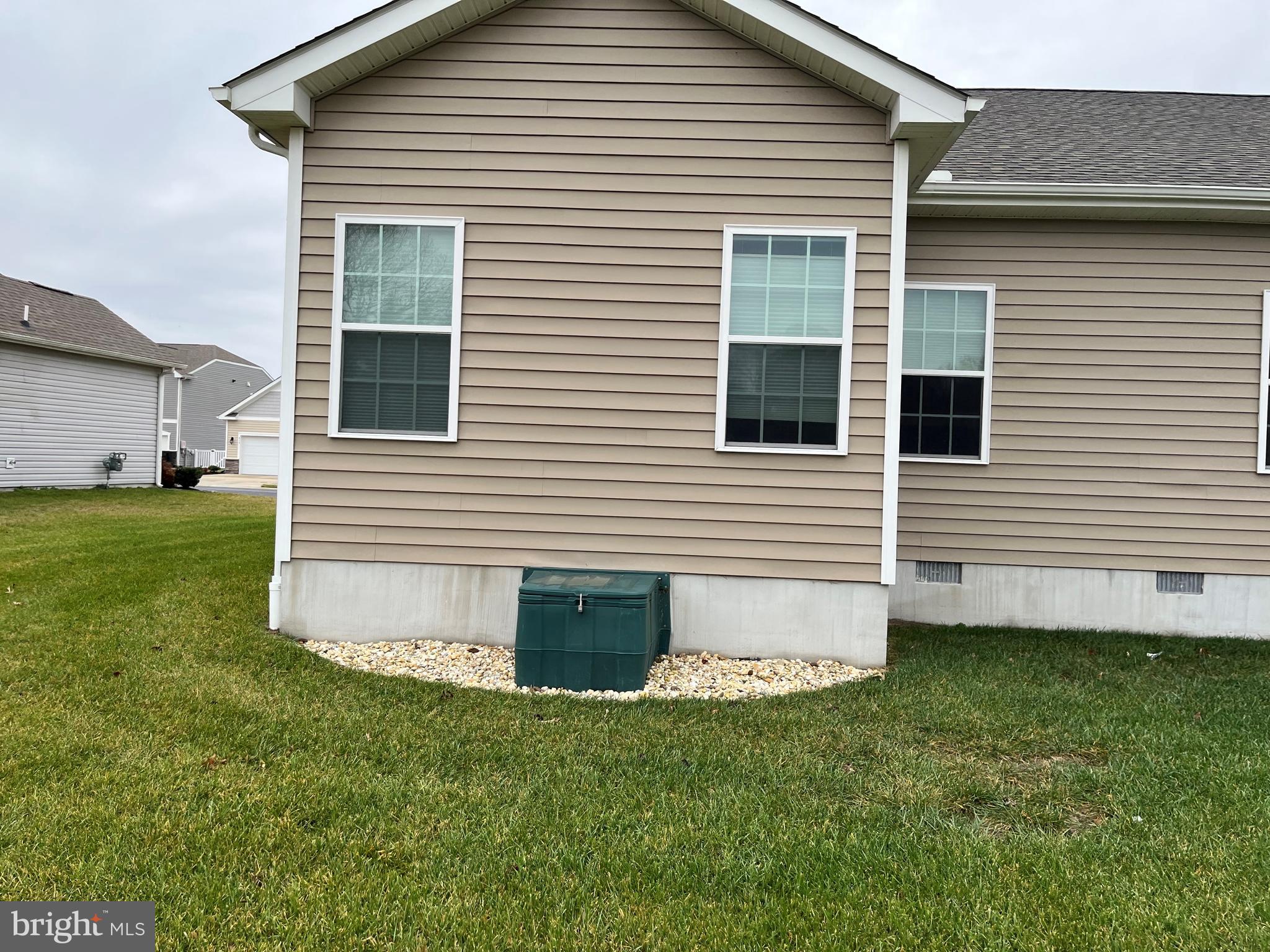 HUNTER'S CREST - Residential