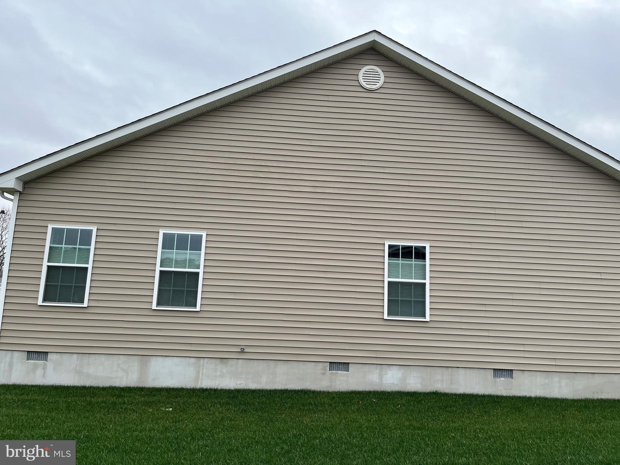 HUNTER'S CREST - Residential