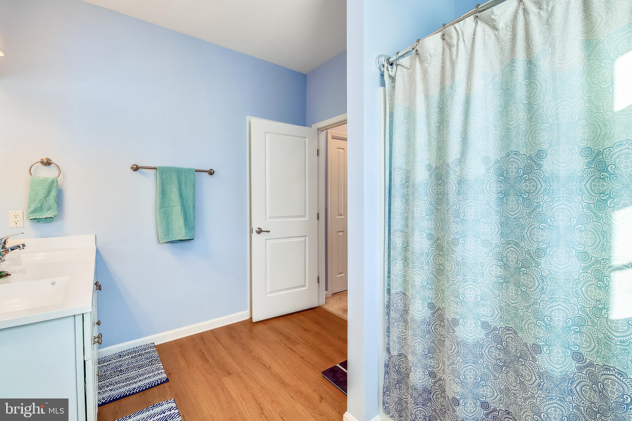 HUNTER'S CREST - Residential