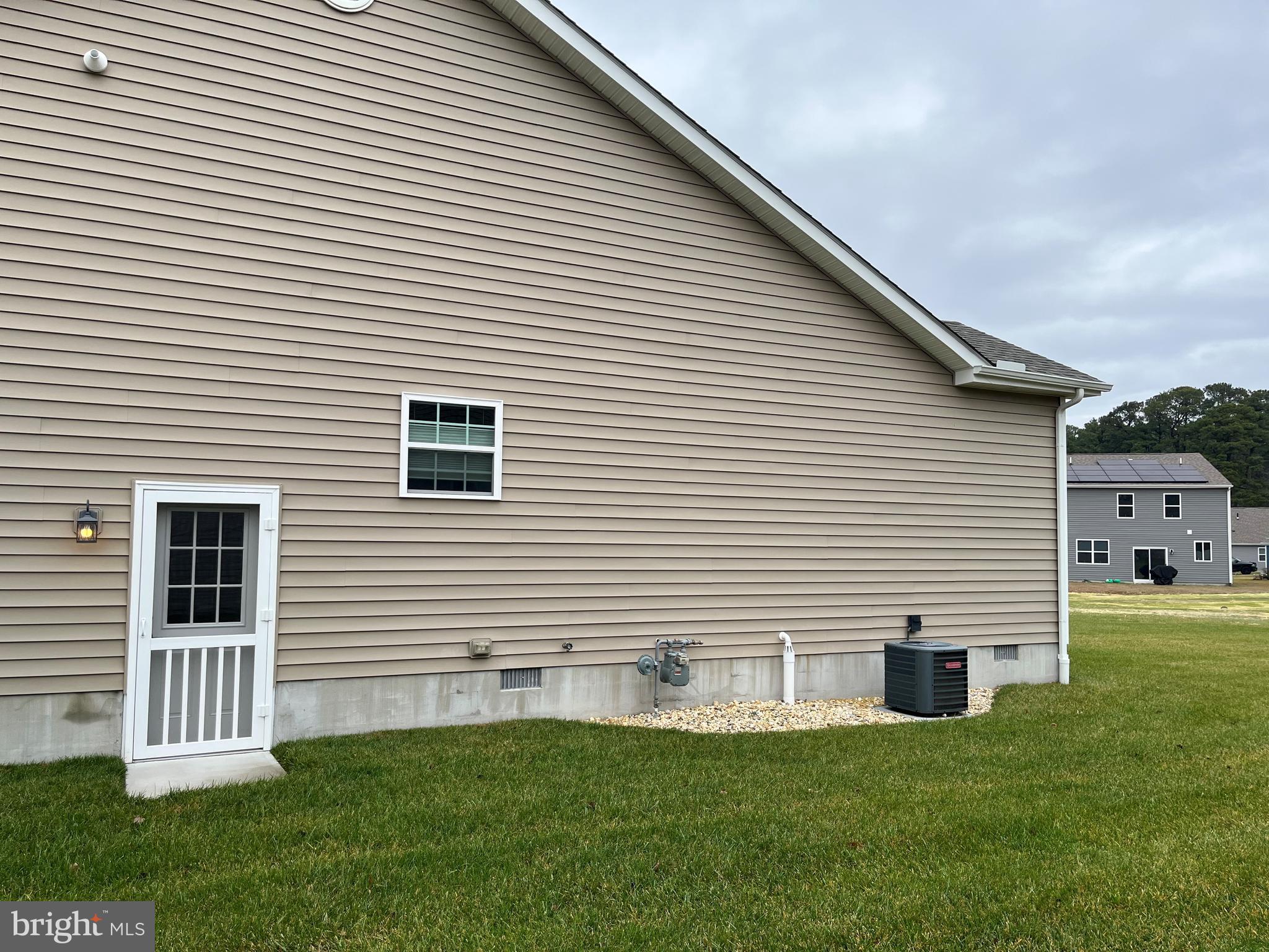 HUNTER'S CREST - Residential