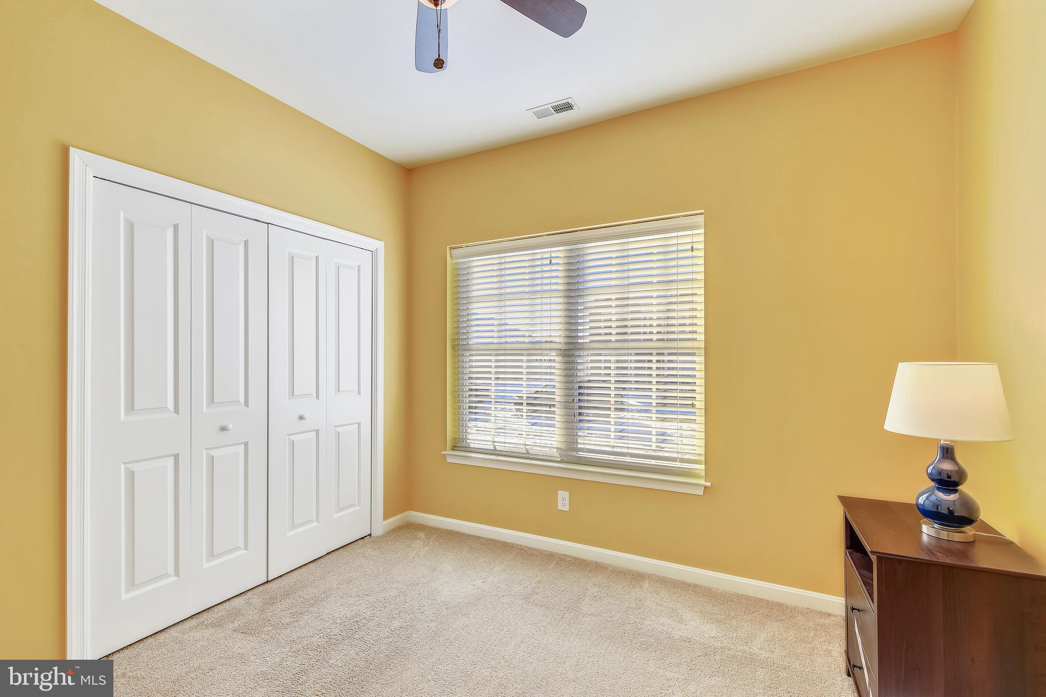 HUNTER'S CREST - Residential