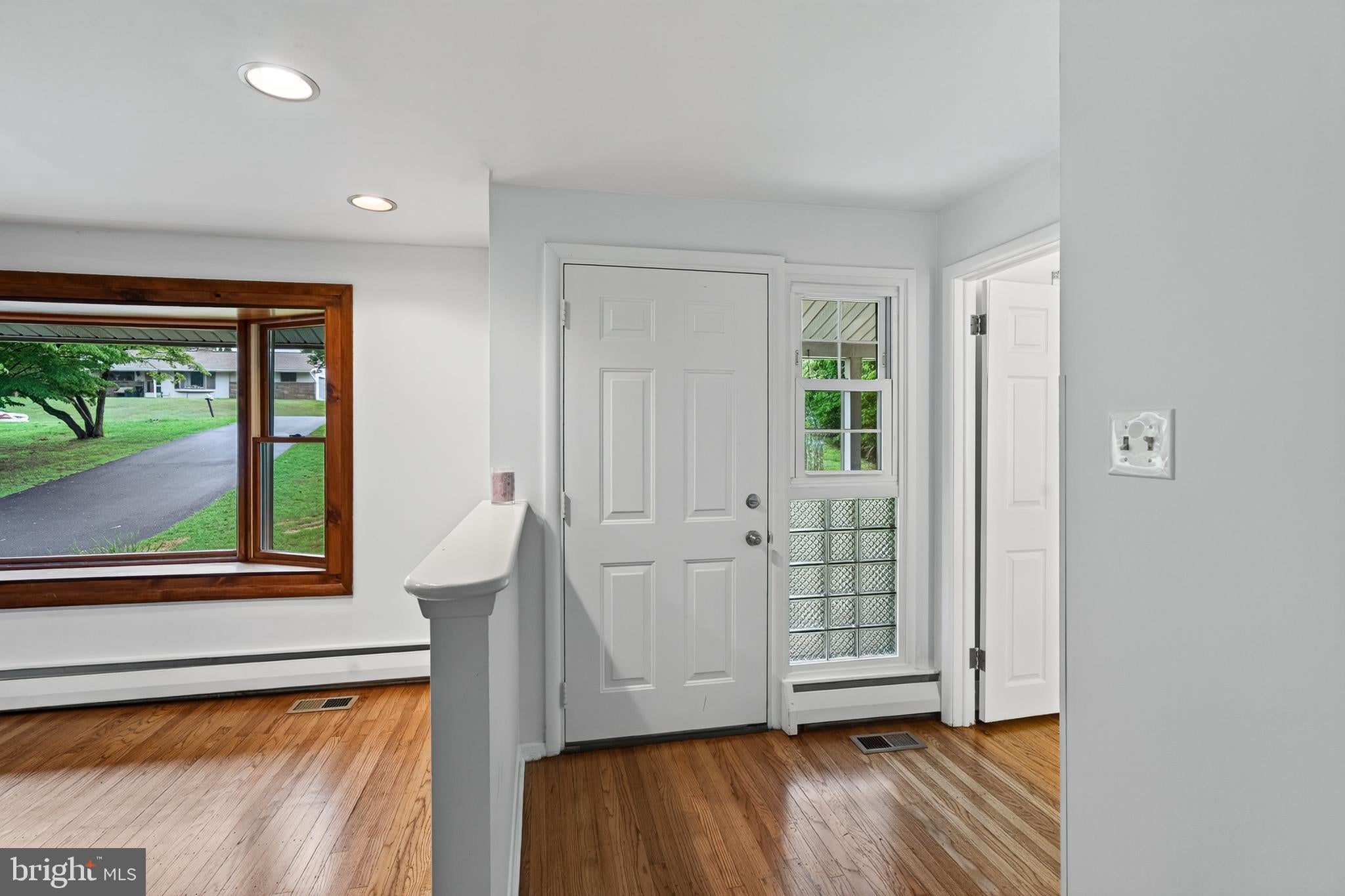 905 RIDLEY CREEK DRIVE
