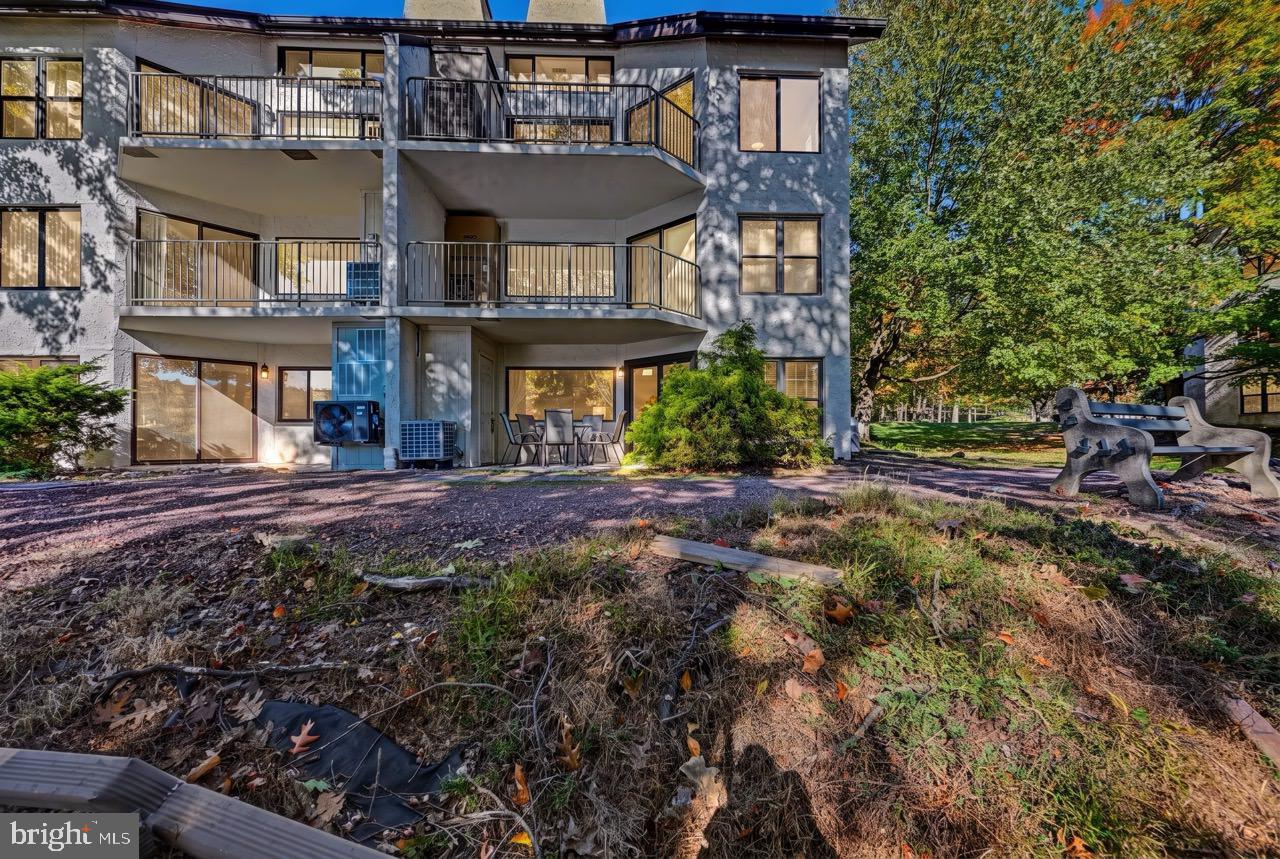 59 MIDLAKE DRIVE 101