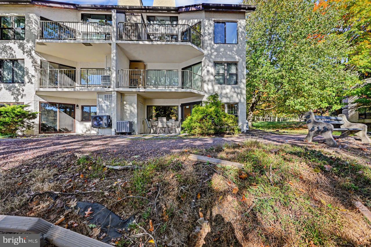 59 MIDLAKE DRIVE 101