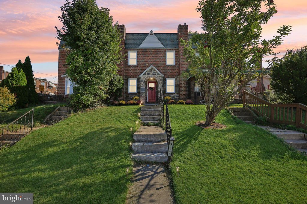 Photo of 903 Leeds Avenue, BALTIMORE, MD 21229 (MLS # MDBC2140964)