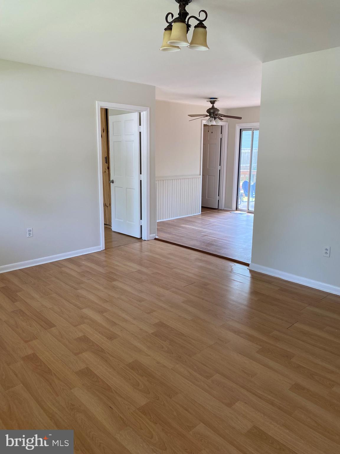 DALE CITY - Residential