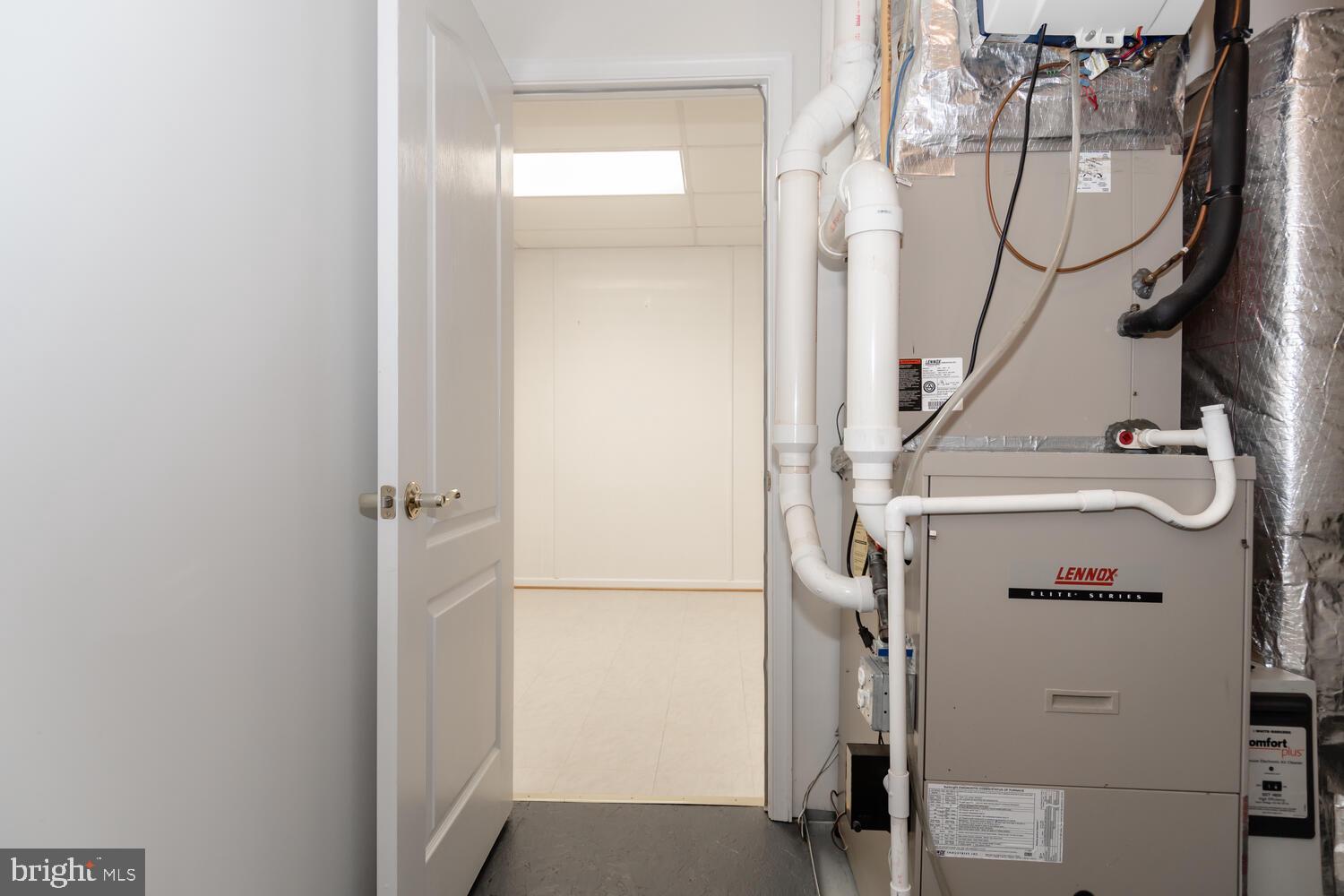 EASTON CLUB EAST - Residential