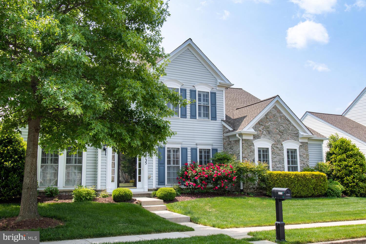 EASTON CLUB EAST - Residential