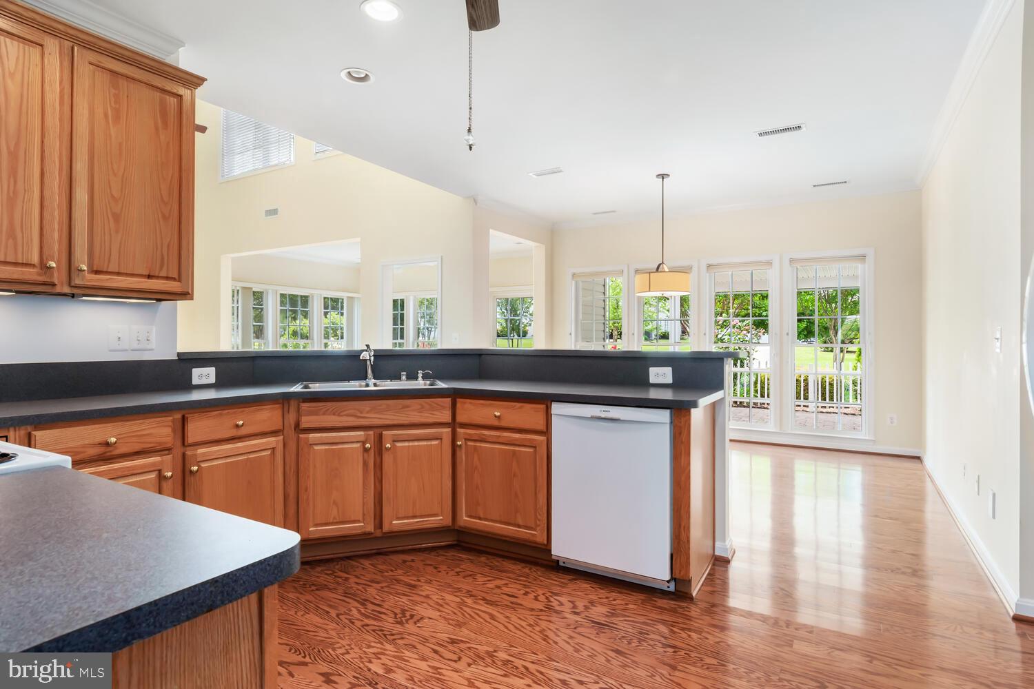 EASTON CLUB EAST - Residential