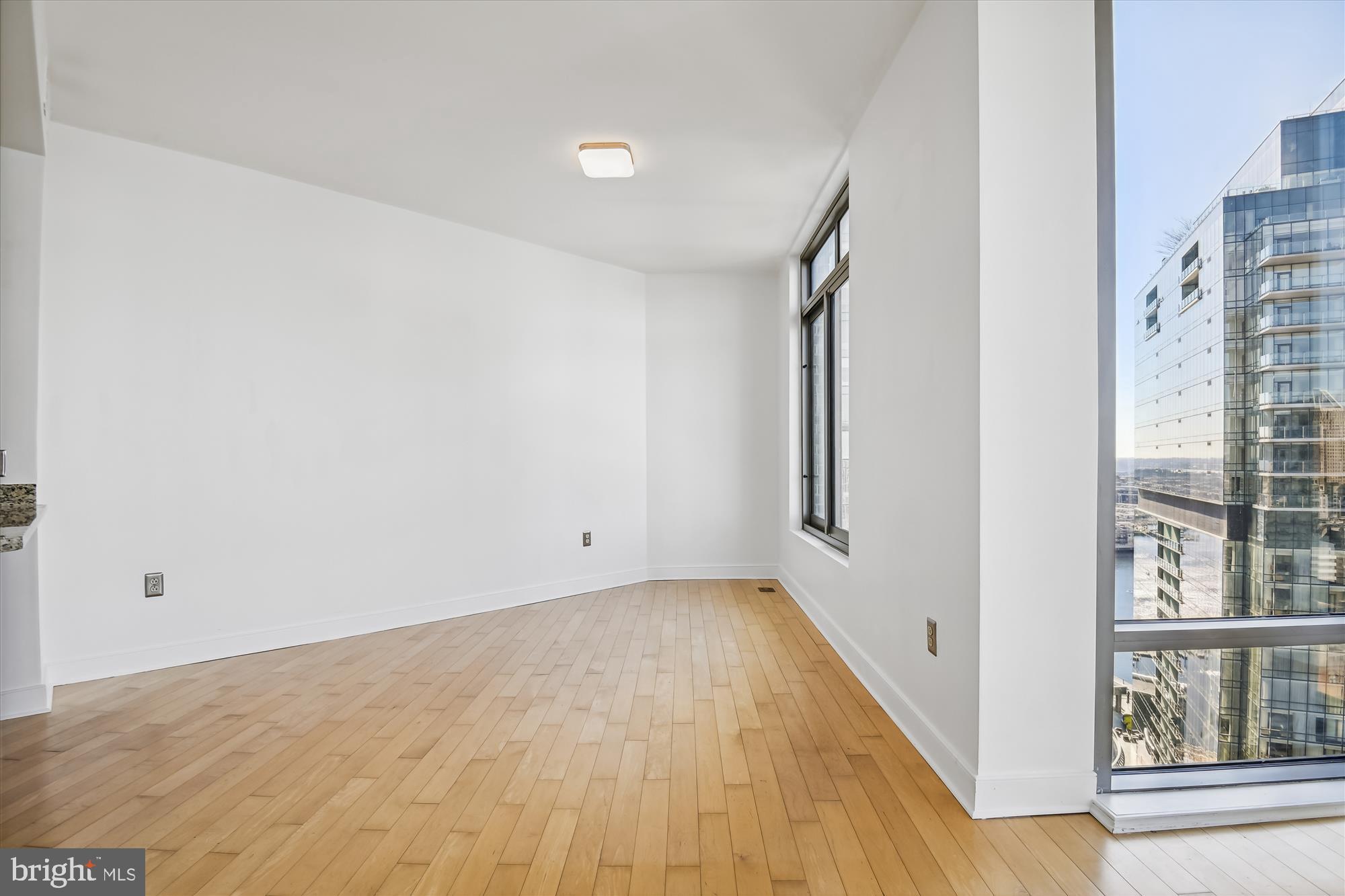 HARBOR EAST - Residential