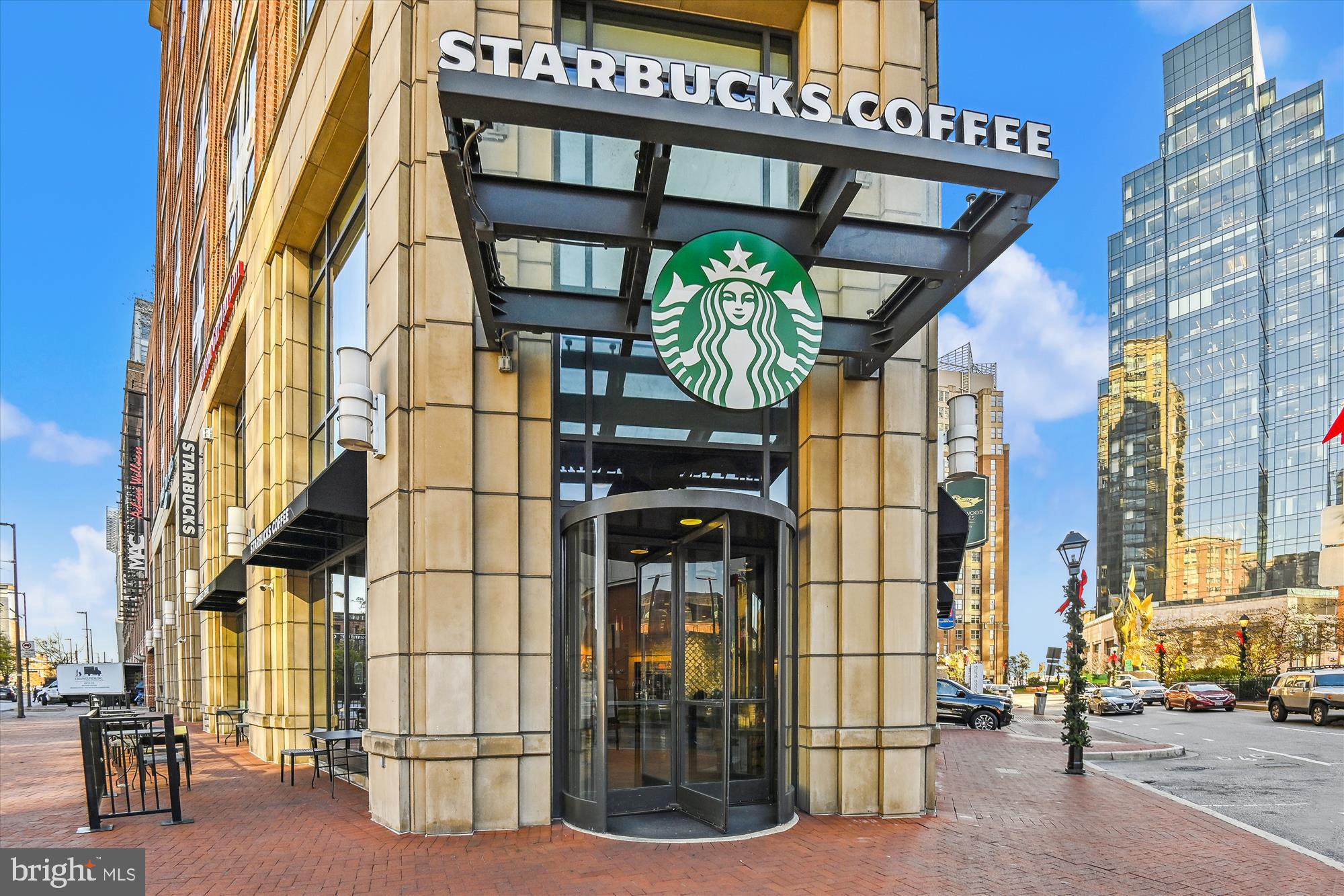 HARBOR EAST - Residential