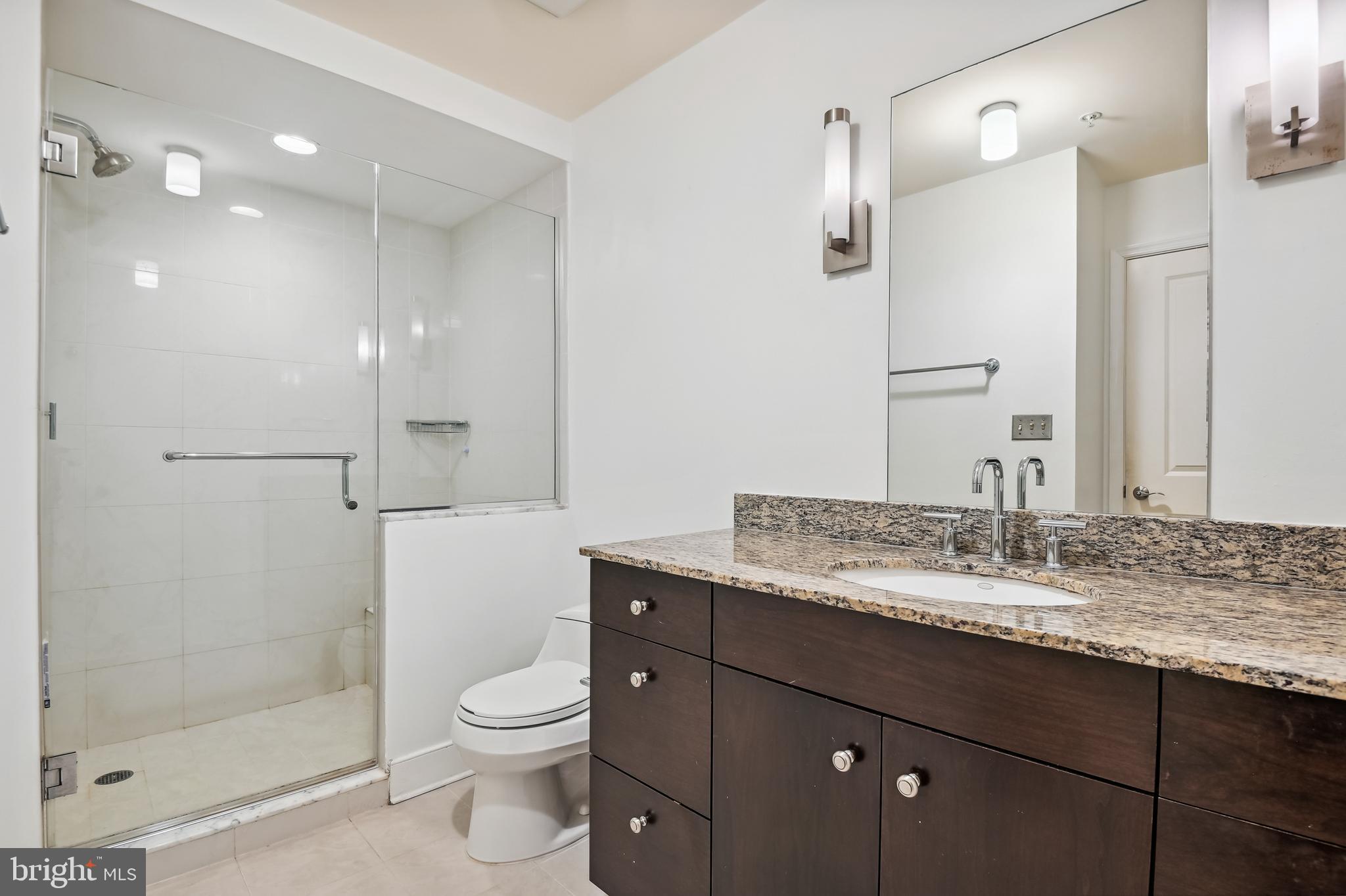 HARBOR EAST - Residential