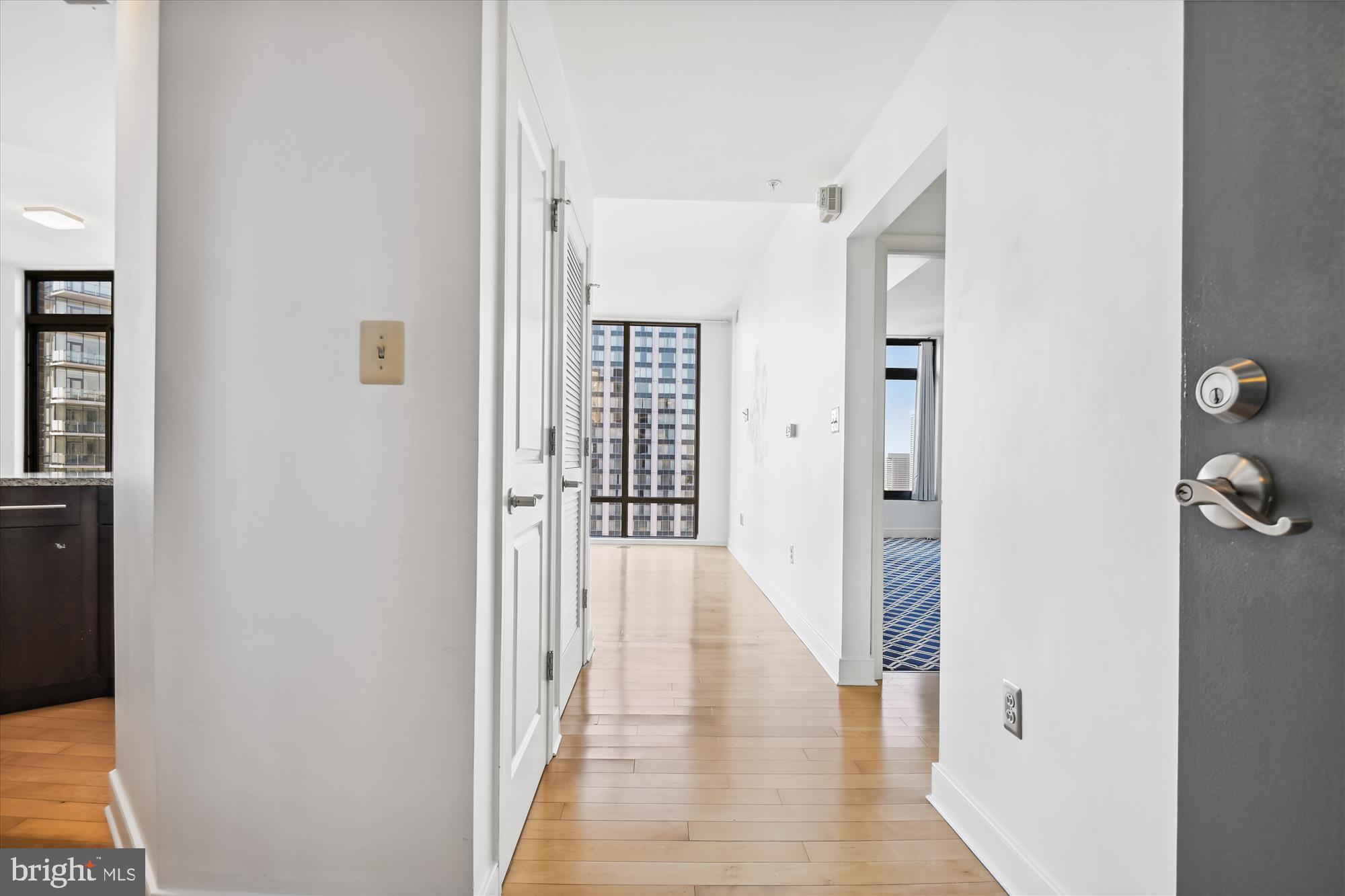 HARBOR EAST - Residential