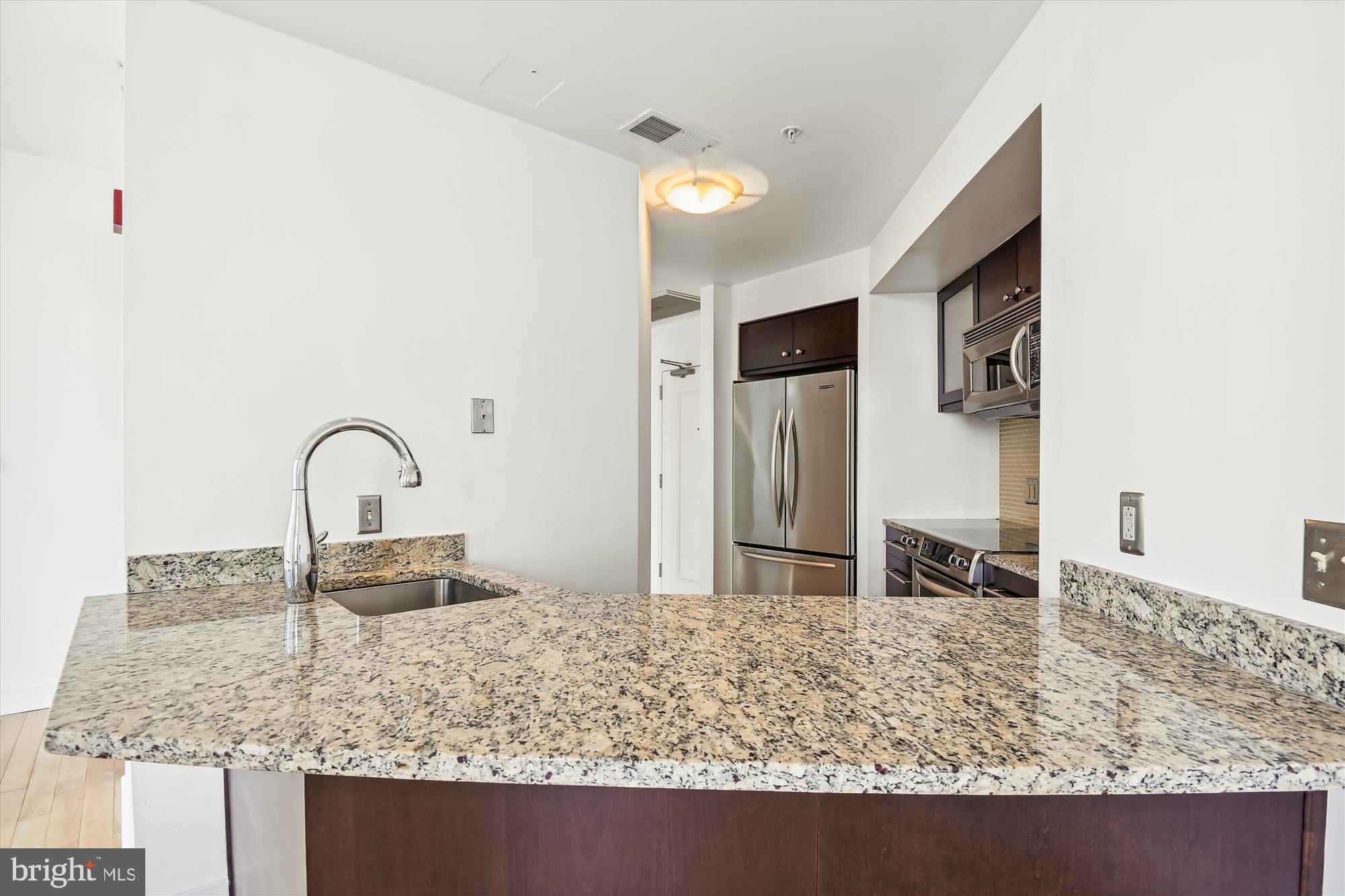 HARBOR EAST - Residential