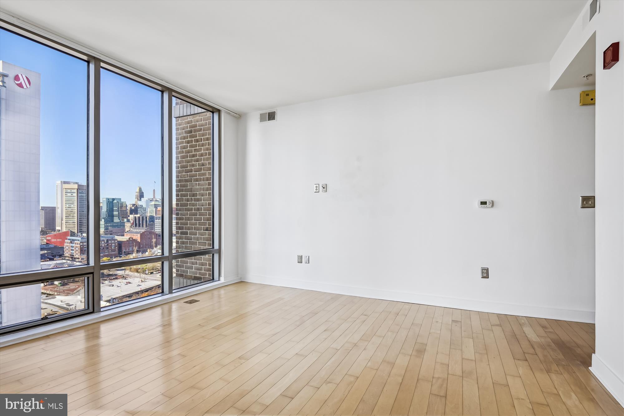 HARBOR EAST - Residential