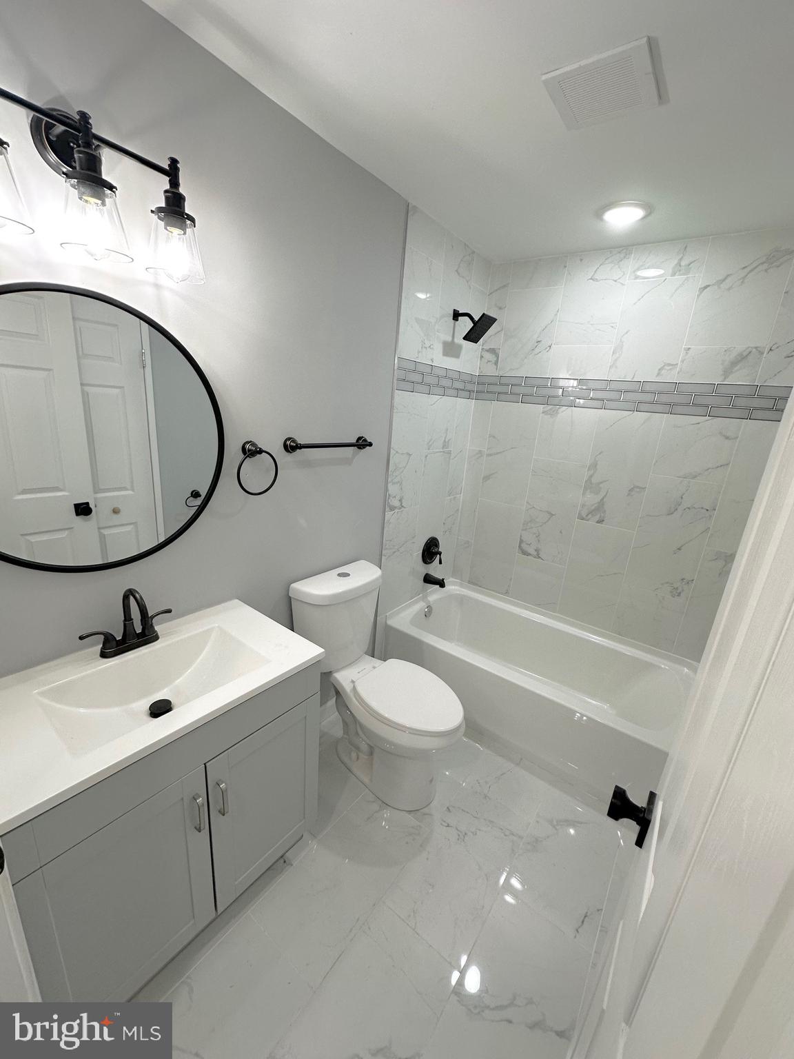 CEDAR BLUFF - Residential Lease