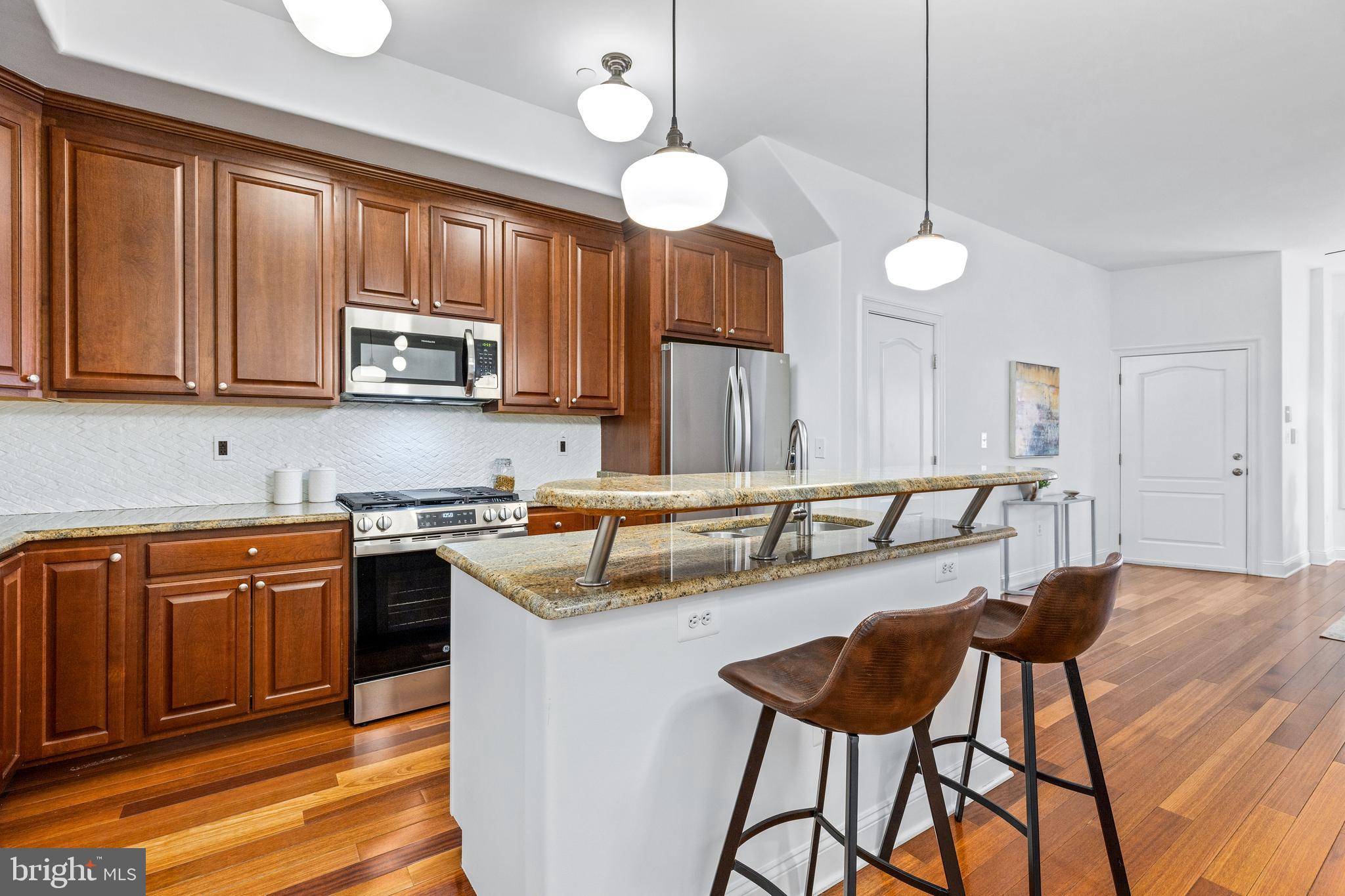 COLUMBIA HEIGHTS - Residential