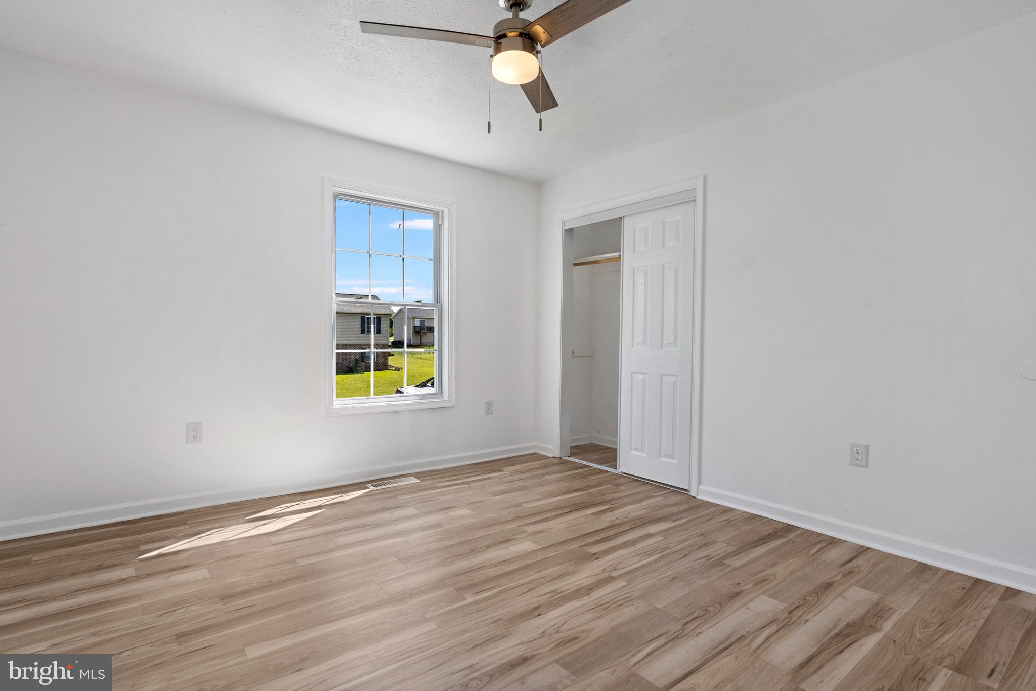 SUMMER HILL - Residential
