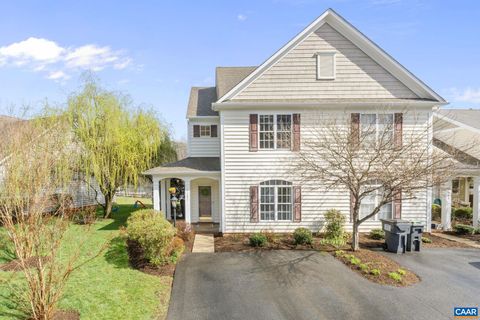 Townhouse For Sale - 1131 Rustic Willow Ln Ln<br/> Albemarle County, CHARLOTTESVILLE, VA 22911