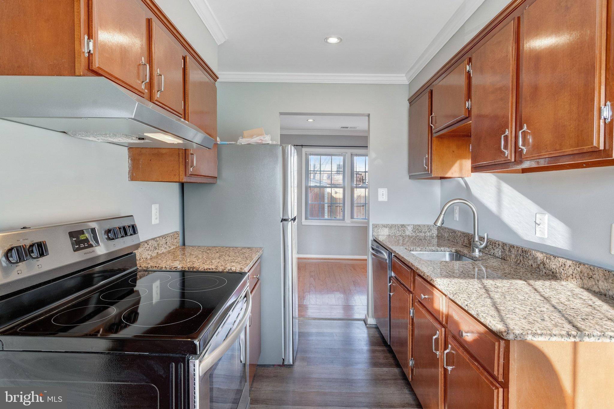 LAKE RIDGE - Residential