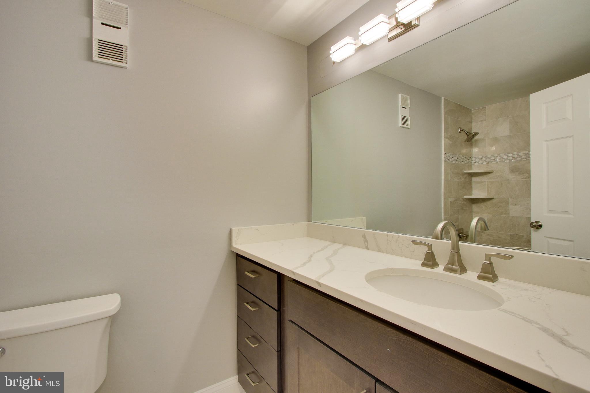 INNER HARBOR - Residential Lease