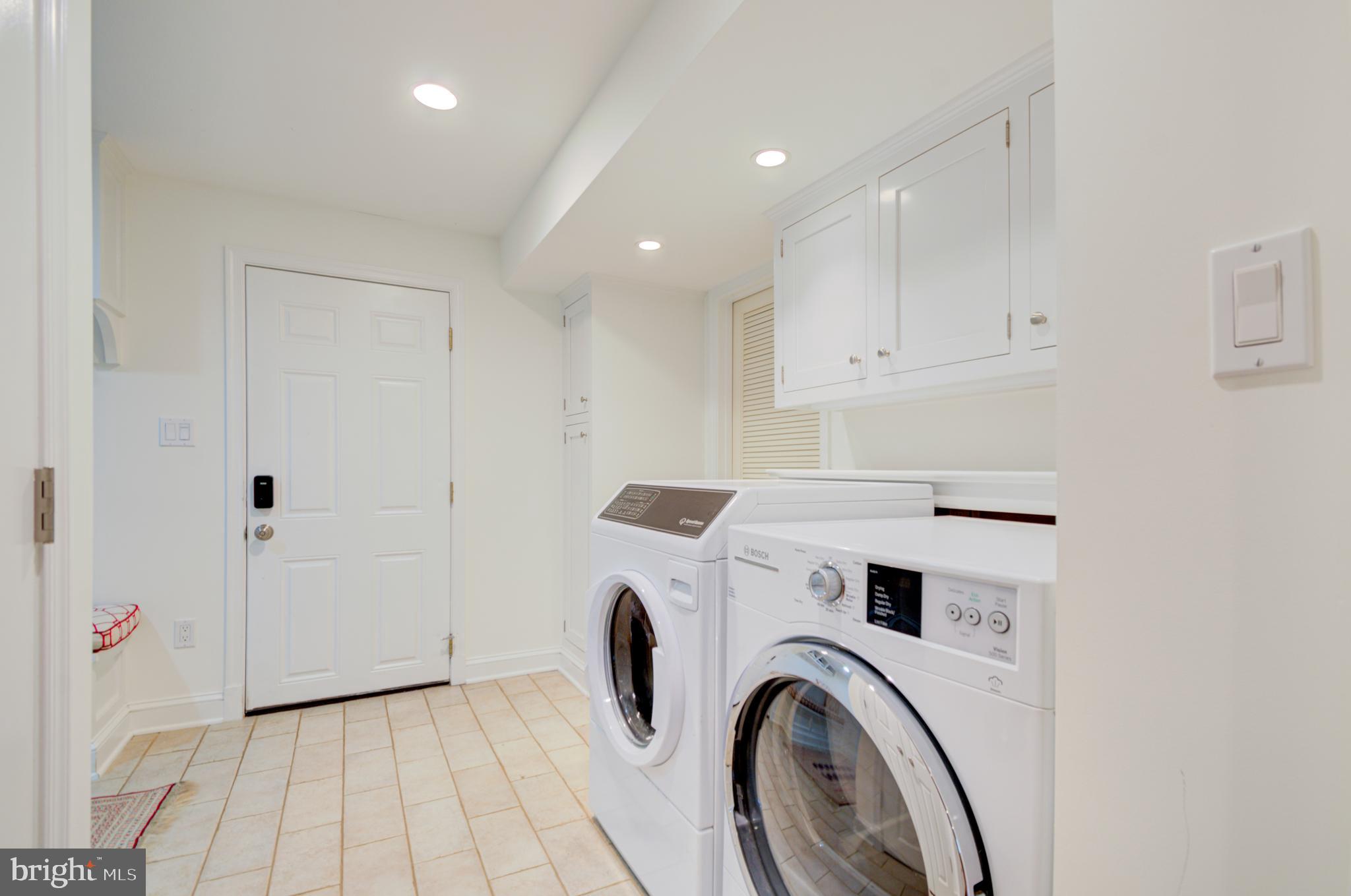 BURNING TREE VALLEY - Residential