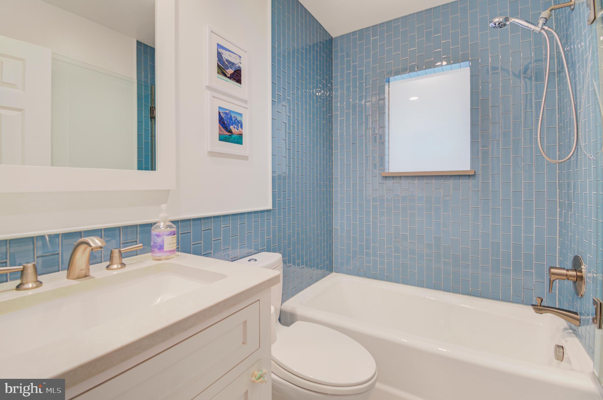 BURNING TREE VALLEY - Residential