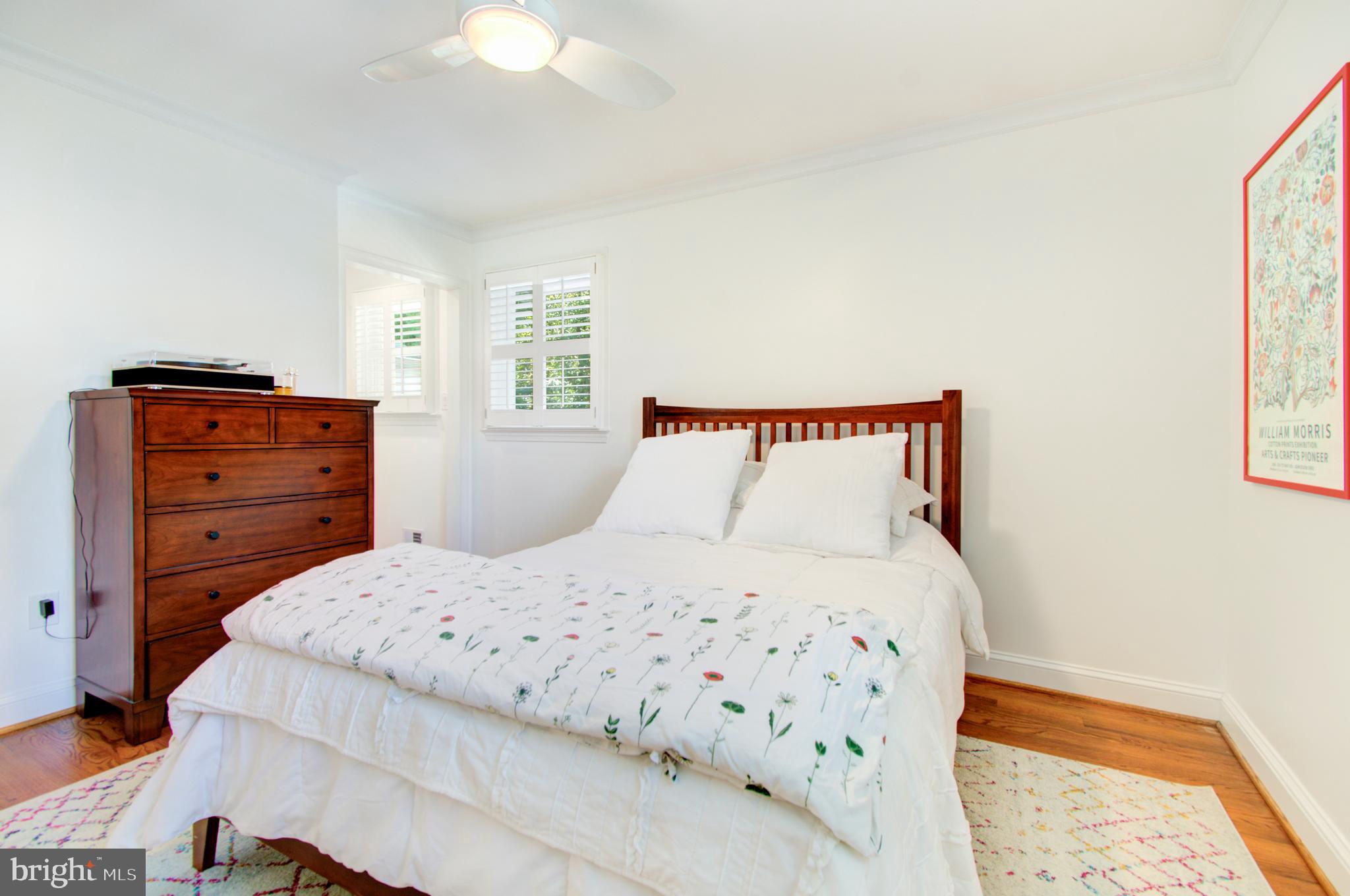 BURNING TREE VALLEY - Residential