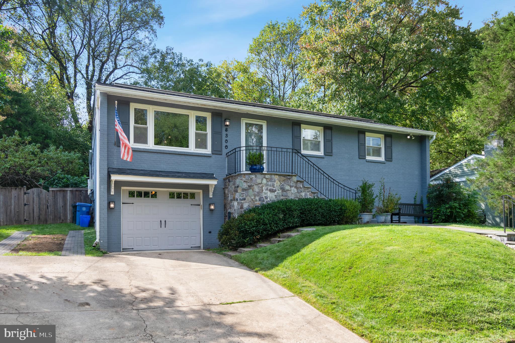 BURNING TREE VALLEY - Residential