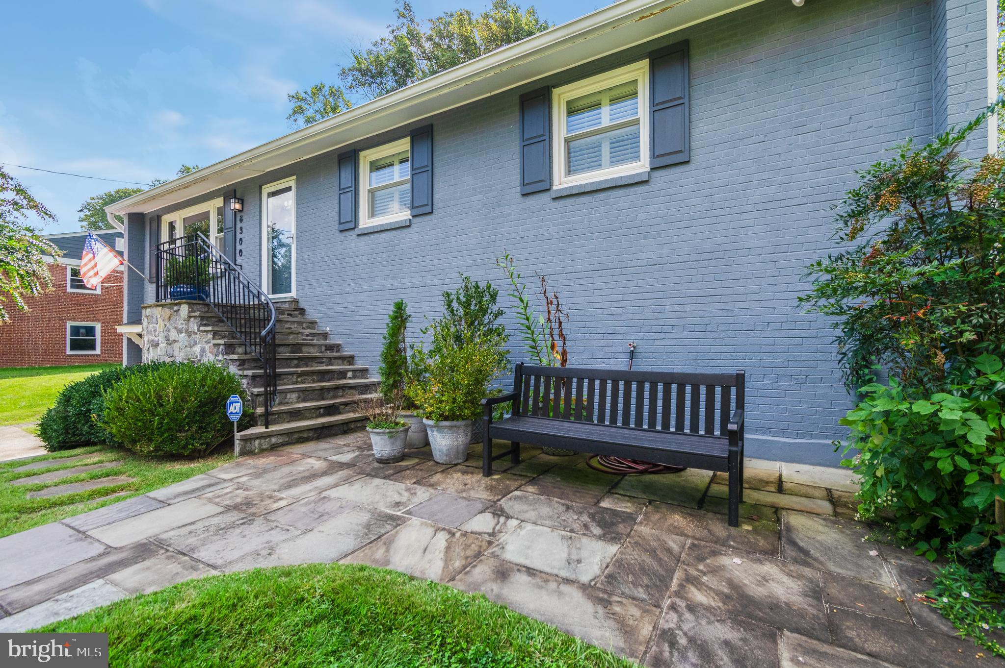 BURNING TREE VALLEY - Residential