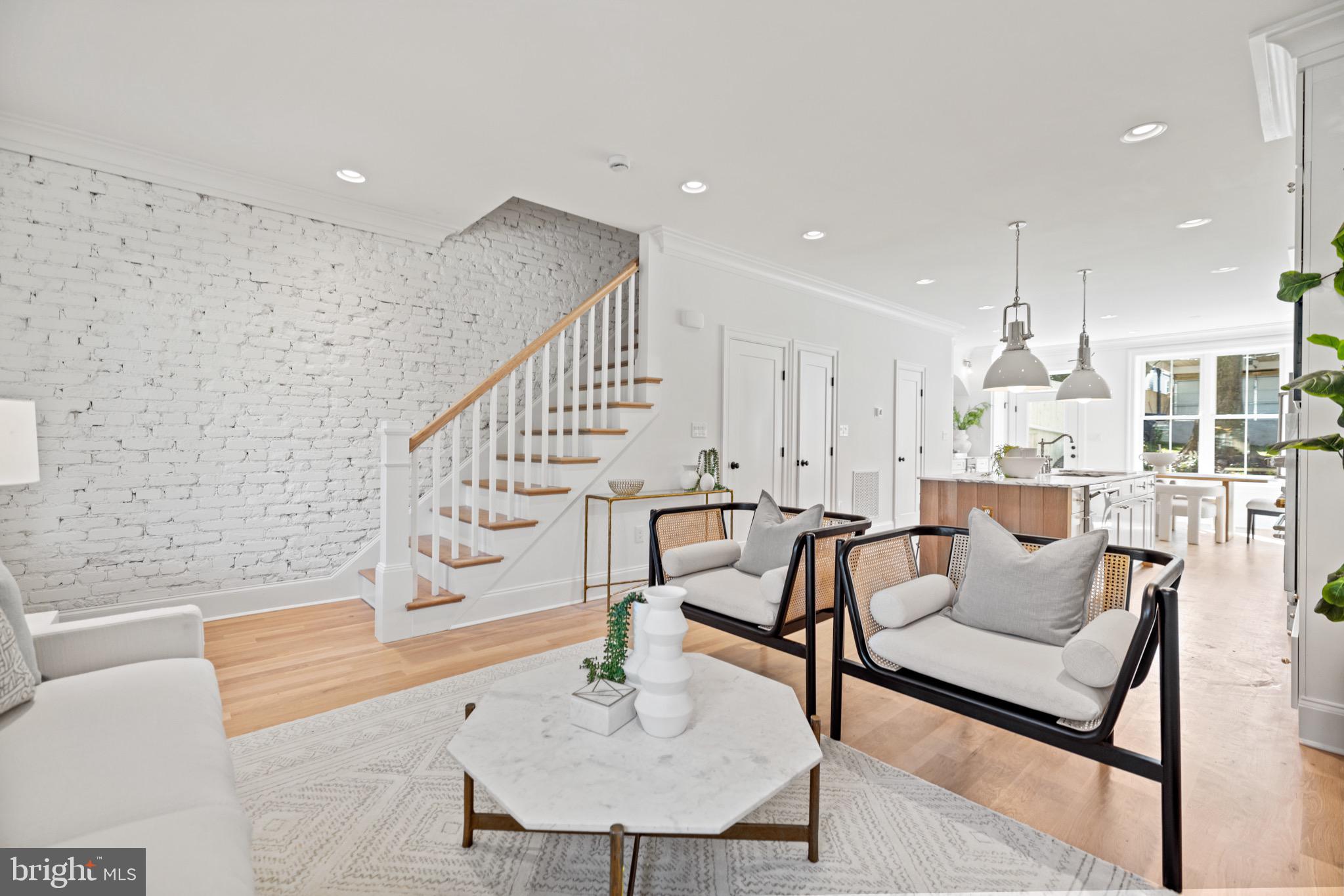 1413 TAYLOR STREET NW