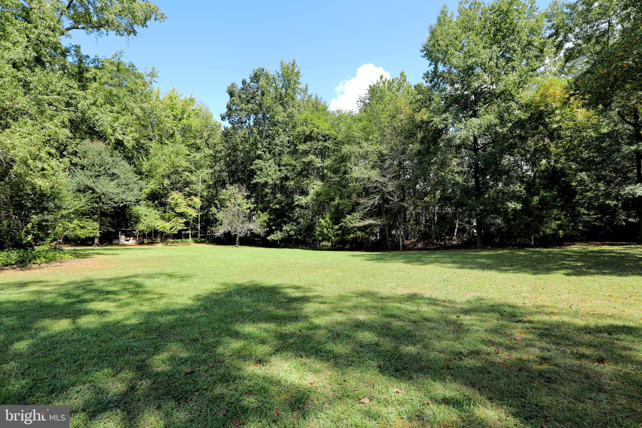 COLUMBIA PARK - Residential