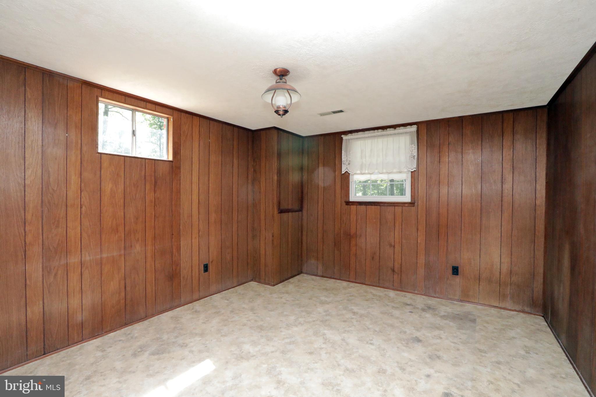 COLUMBIA PARK - Residential