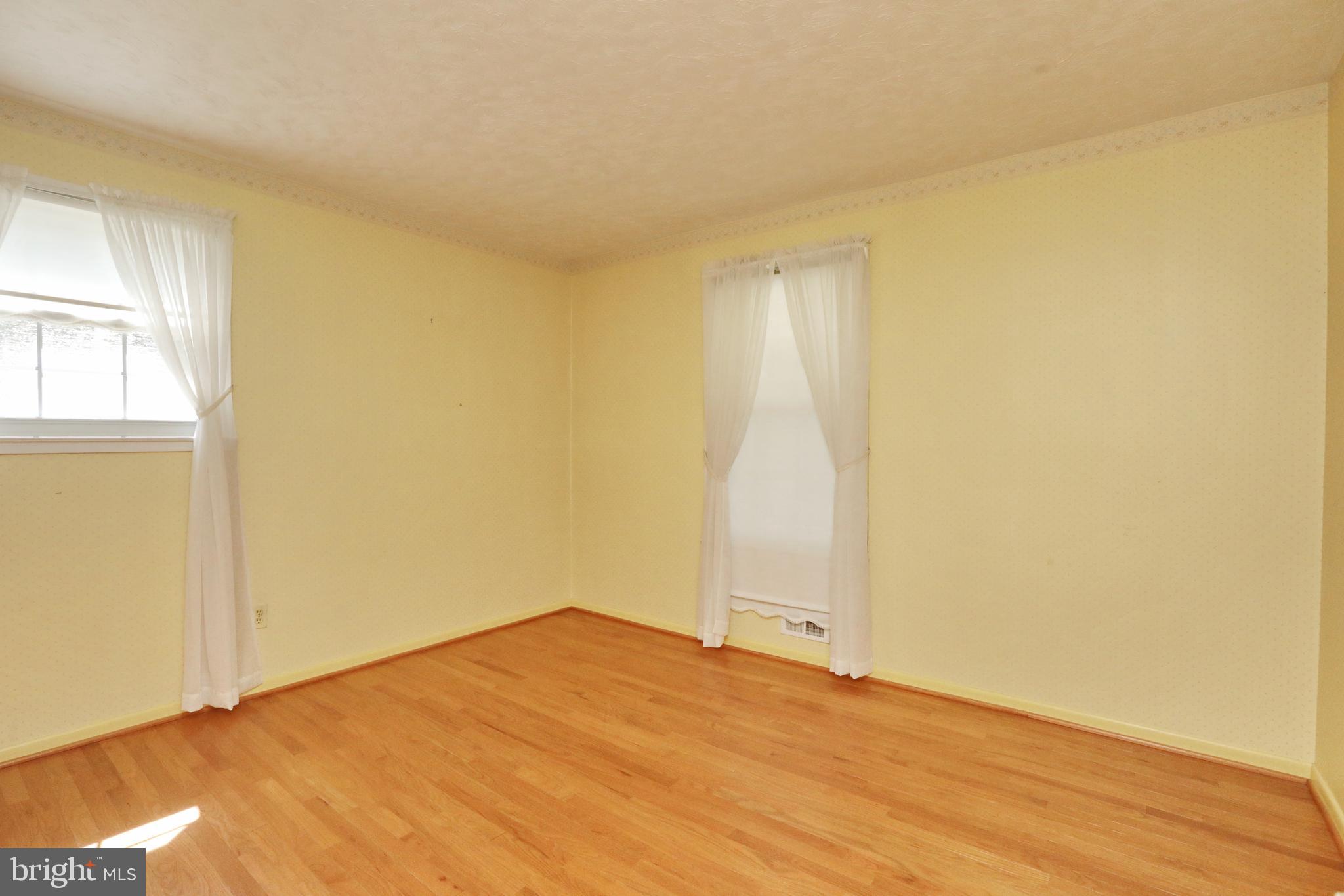 COLUMBIA PARK - Residential