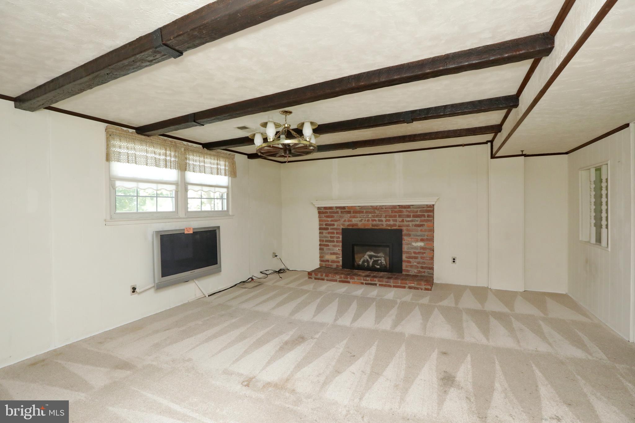 COLUMBIA PARK - Residential