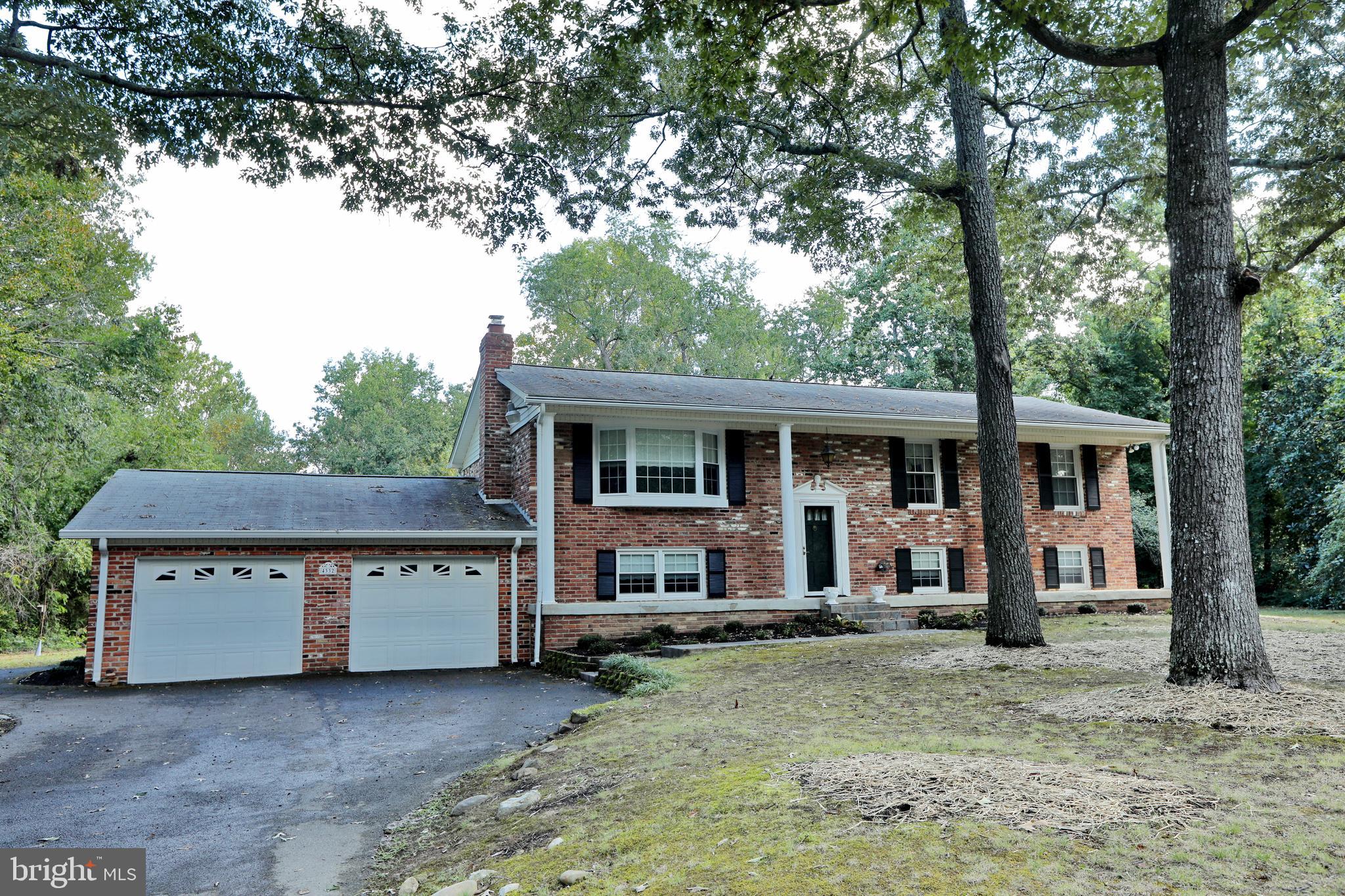 COLUMBIA PARK - Residential