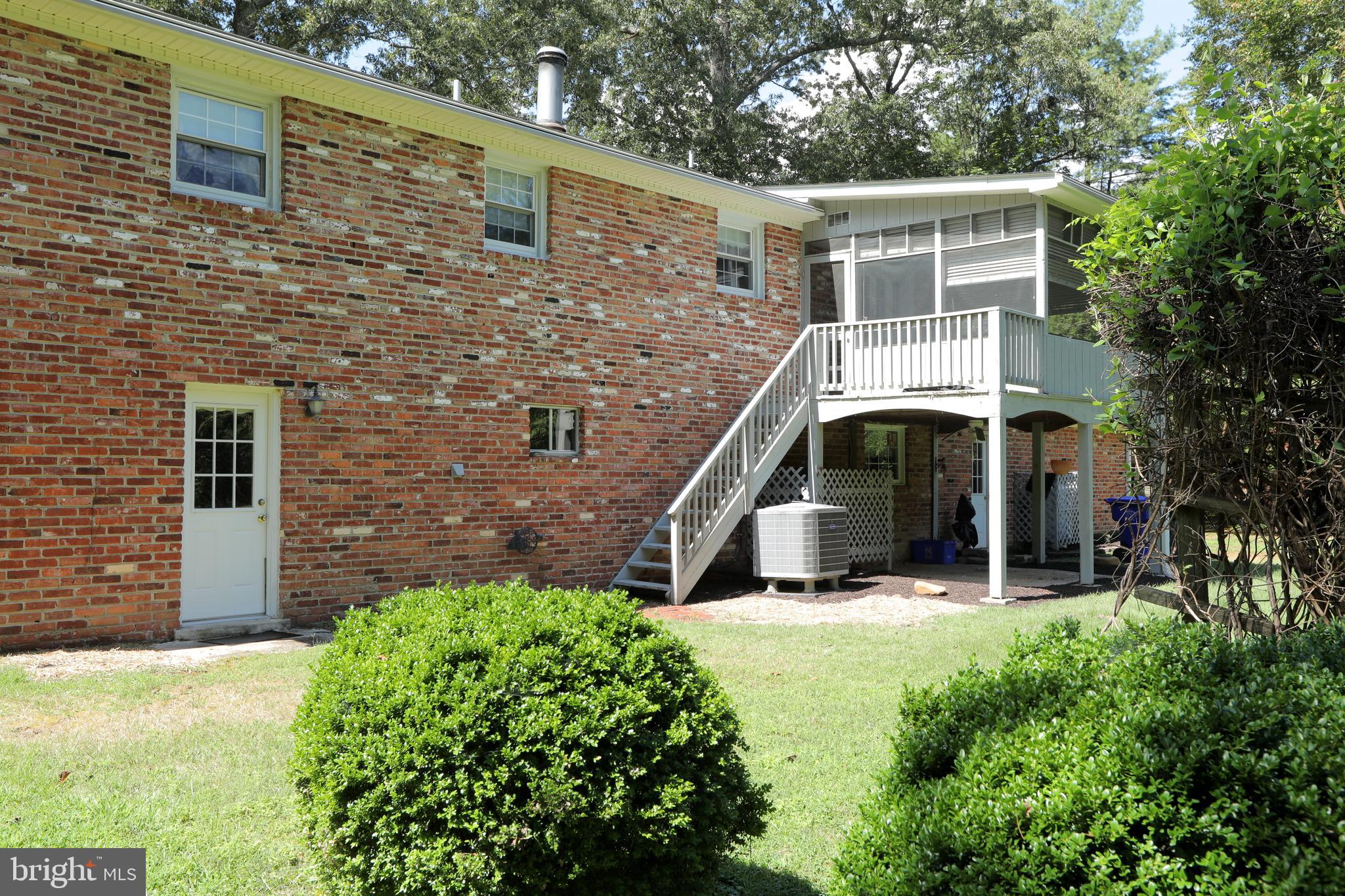 COLUMBIA PARK - Residential