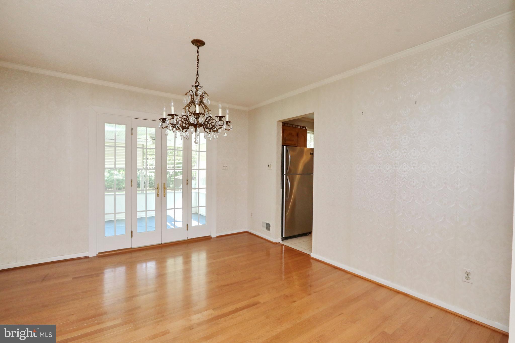 COLUMBIA PARK - Residential