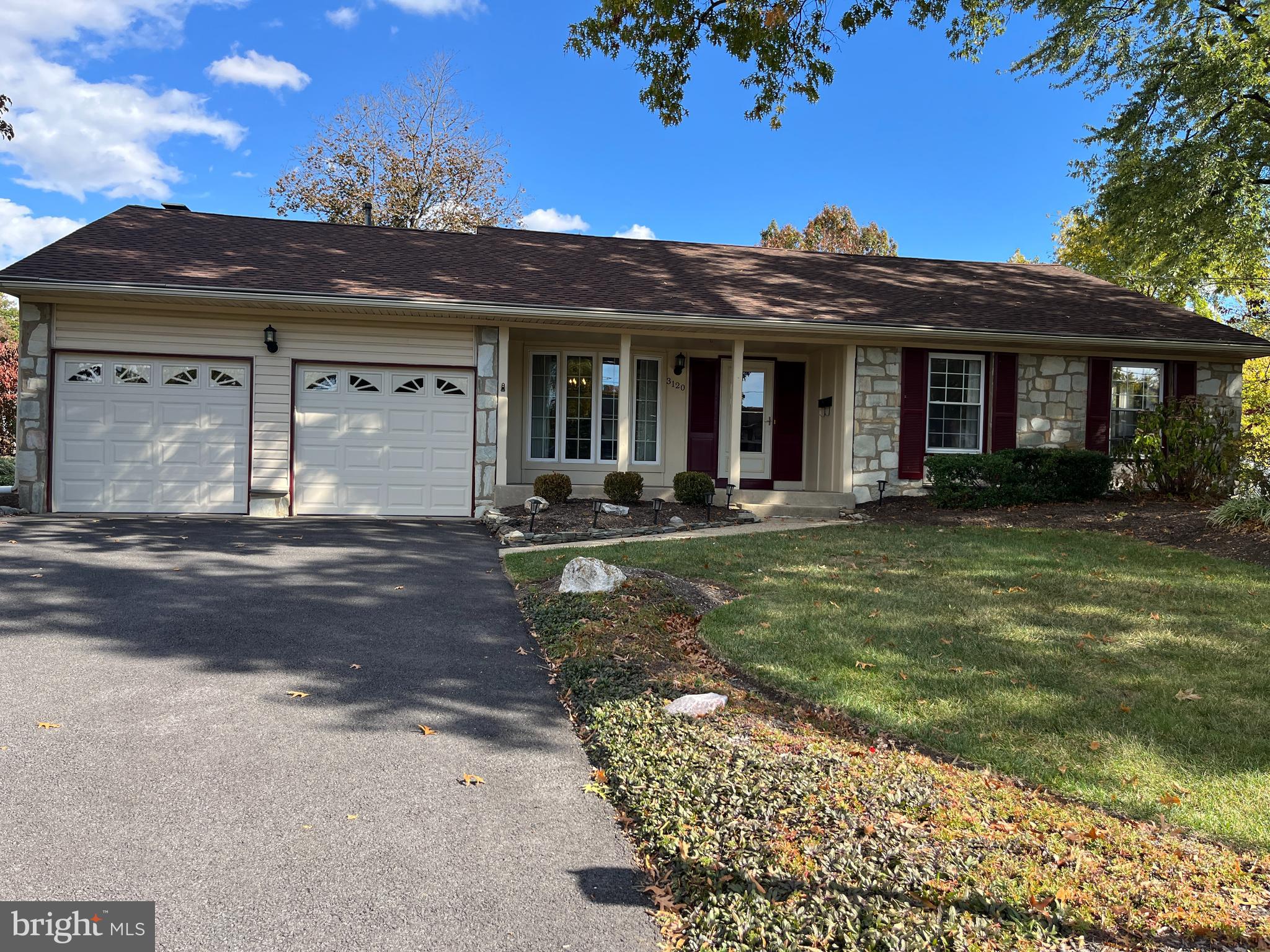 3120 WATERFORD COURT