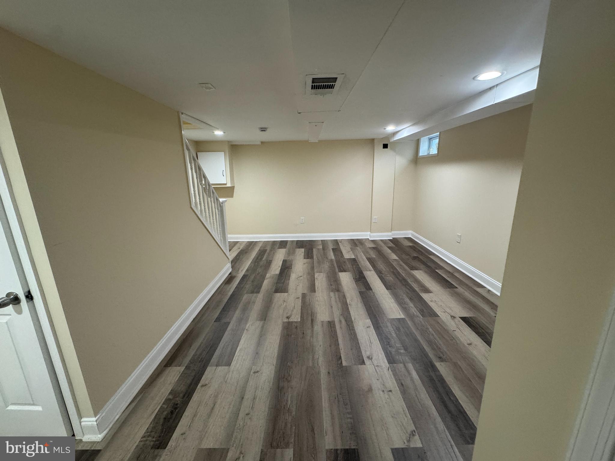 BEVERLY HILLS - Residential Lease