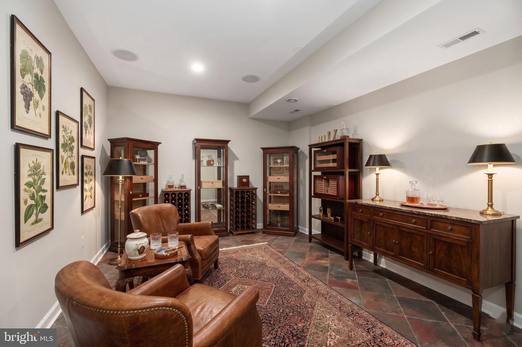 FREEDOM HILLS FARM - Residential