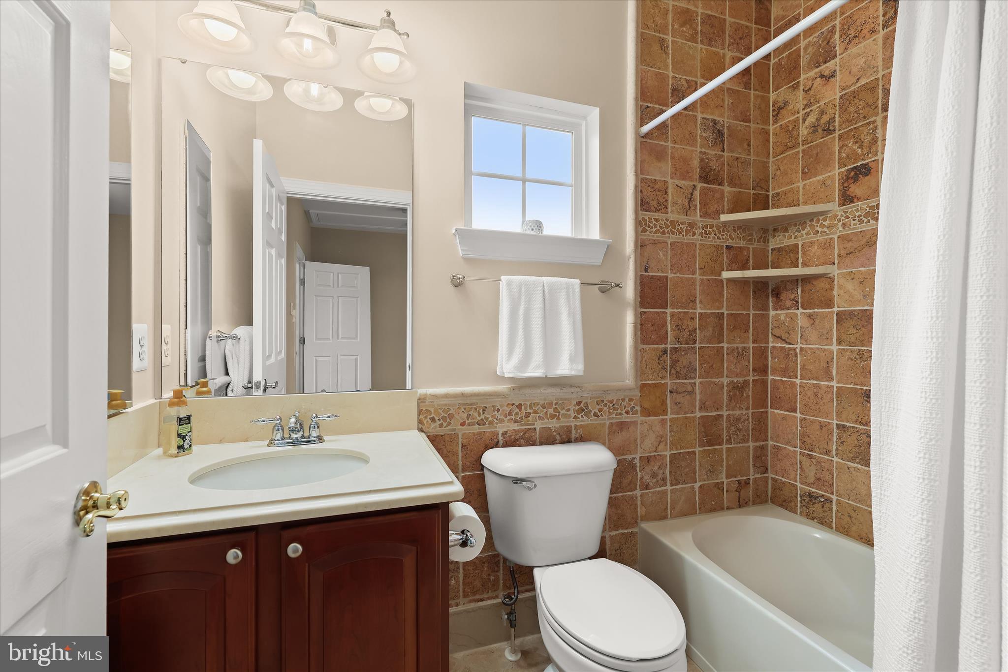 FREEDOM HILLS FARM - Residential