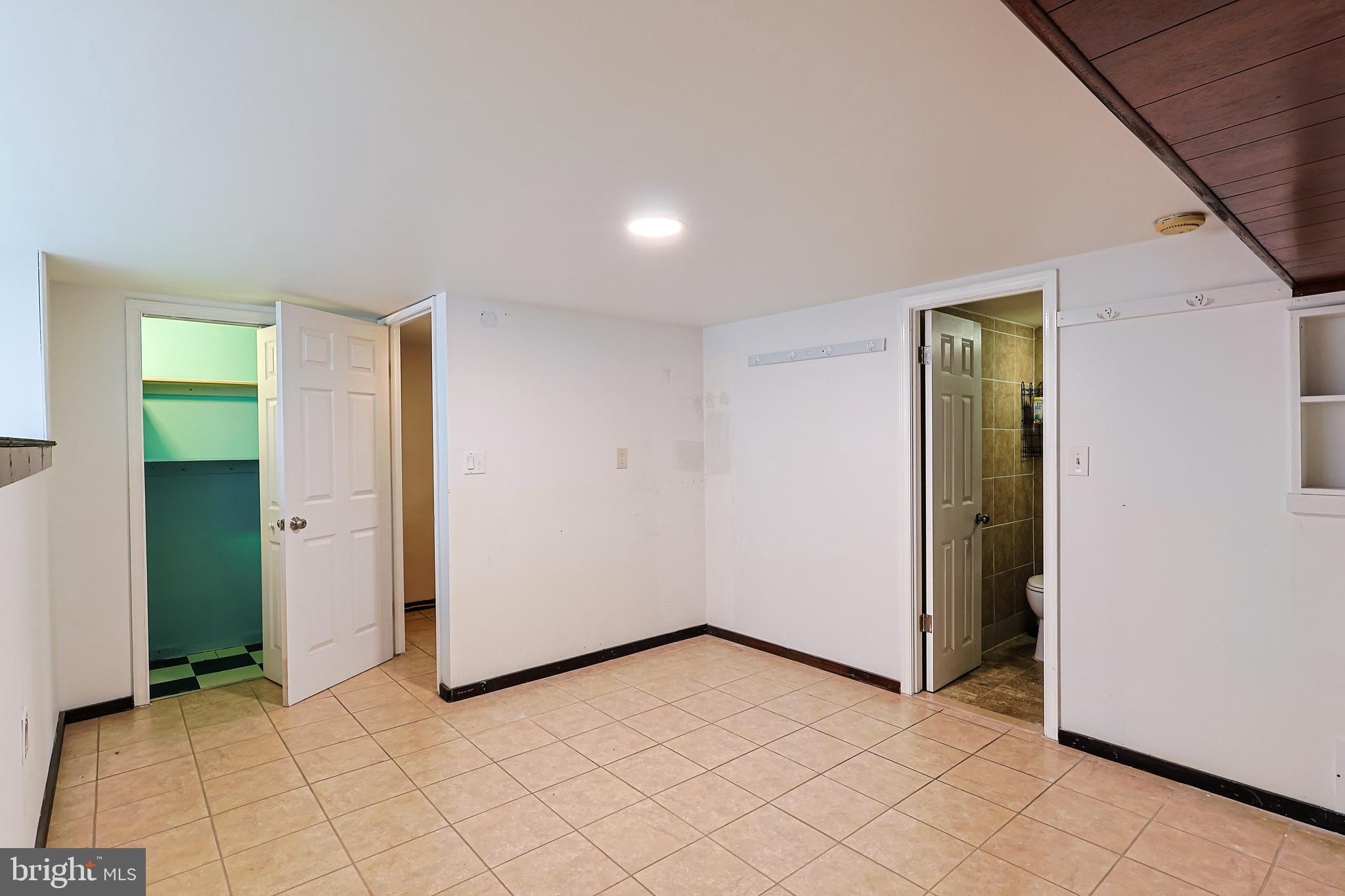 RHAWNHURST - Residential