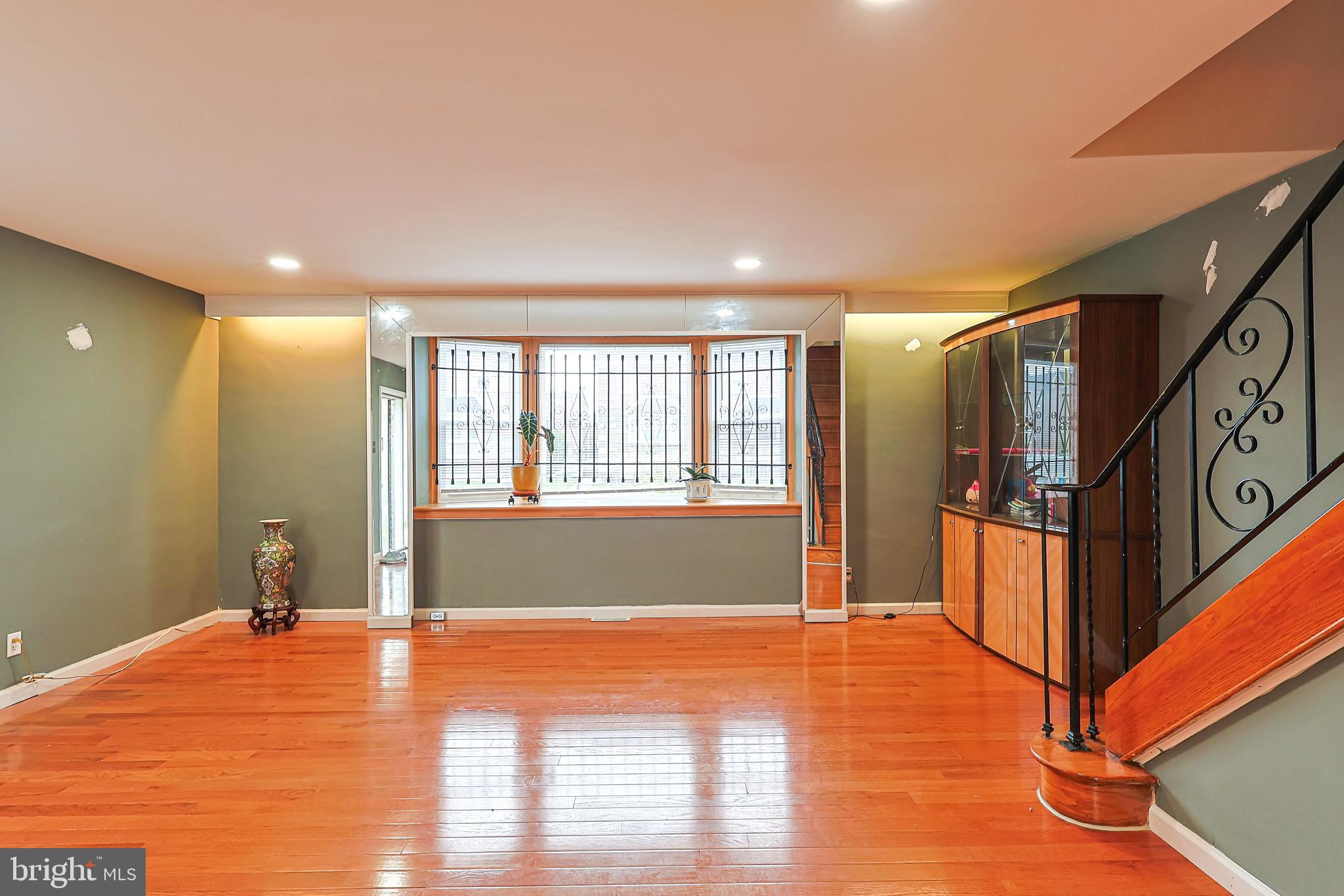 RHAWNHURST - Residential