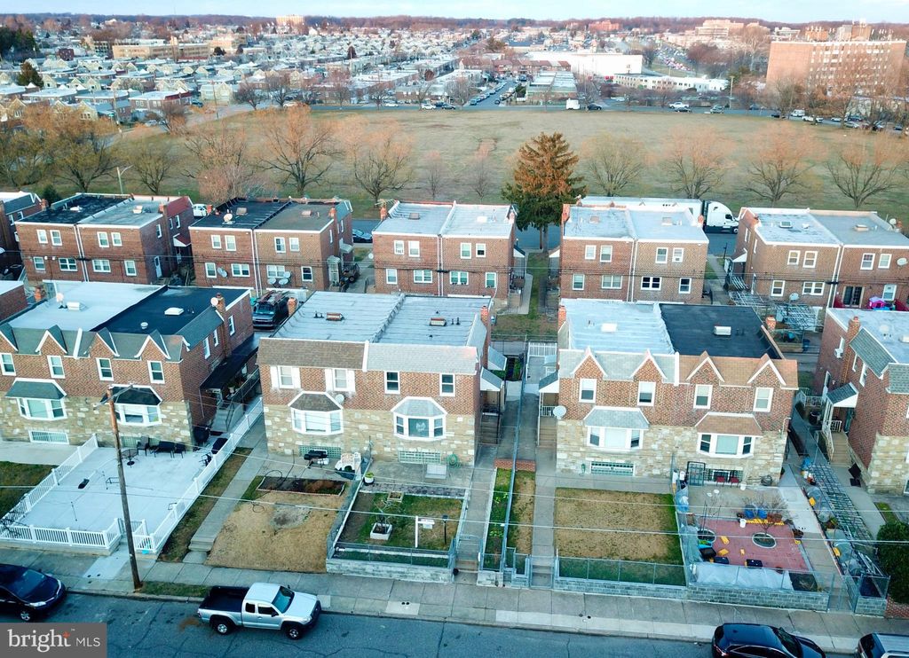 Photo of 2421 Vista Street, PHILADELPHIA, PA 19152 (MLS # PAPH2569498)