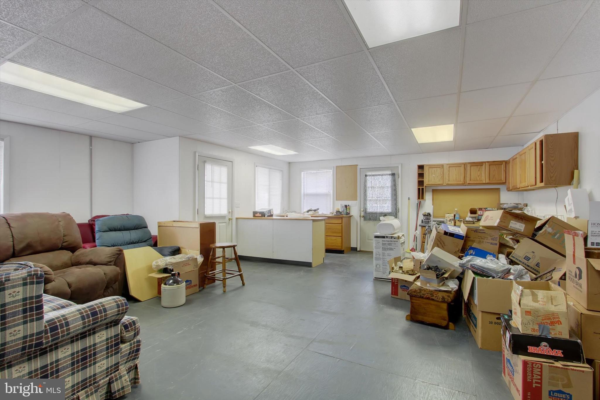 HIGHLAND TOWNSHIP - Commercial Sale