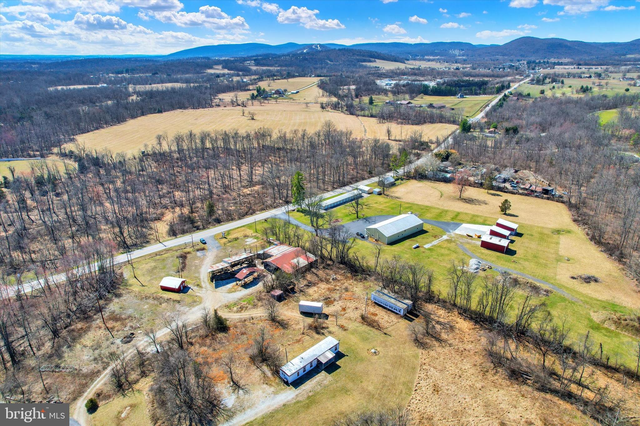 HIGHLAND TOWNSHIP - Commercial Sale