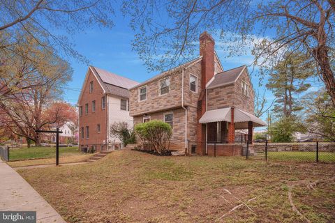 6021 NORTH DAKOTA AVENUE NW WASHINGTON DC 20011
