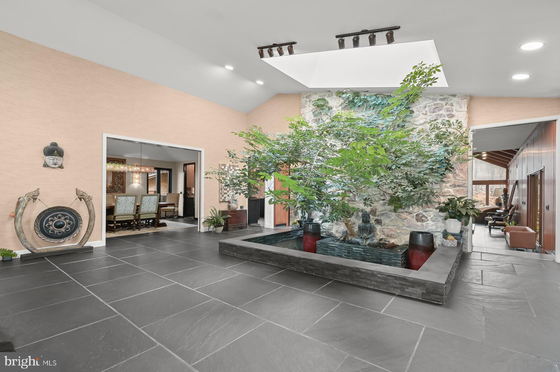 CAMOTOP - Residential