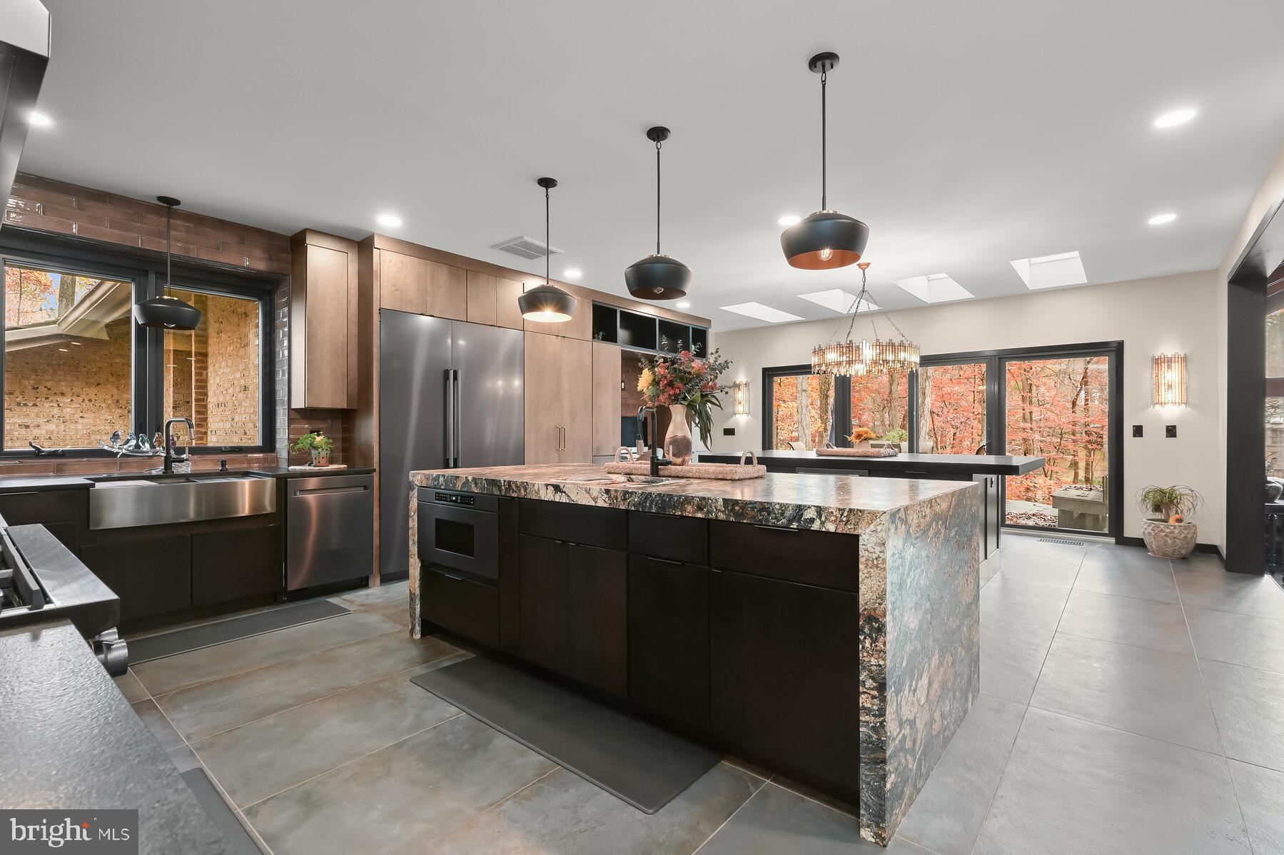 CAMOTOP - Residential